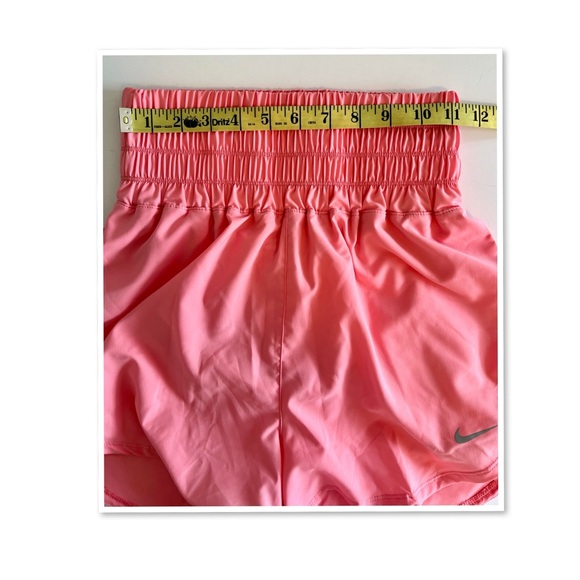 Nike Dri-Fit Ultra High-Waisted Brief-Lined Shorts - Picture 6 of 11